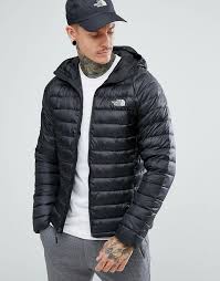 The North Face Trevail Hooded Light Jacket In Black Black Thenort Genel Estilos De Moda Masculina Moda Moda Estilo