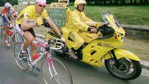 Negative schlagzeilen machte der sportler keine mehr, gesundheitliche updates gab es nur selten. Tour De France Sieger Bricht Sein Schweigen Jan Ullrich Gesteht Blutdoping Sport Tagesspiegel