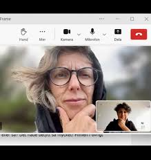 Stanna kvar/Stanna kvar hos mig (regi: Daniel Andishmand) fick Juryns  hedersomnämnande på Frame 2014. Filmen belönades också med Bästa ljud för  sin poetiska ljudbild. #flashbackfriday
