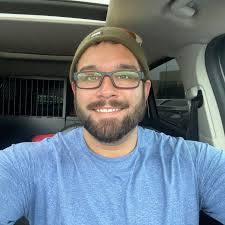 Can a player get help with Escape from Tarkov?