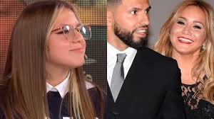 Por ahora no se sabía mucho más de la pareja de la cantante, pero este fin de semana karina subió la primera foto. Palito Para El Kun Sol La Hija De Karina La Princesita Hablo De Los Futuros Novios De Su Mama Youtube