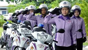 Dia ditunjuk untuk memberikan kepemimpinan berpengalaman di perusahaan yang berkembang pesat, untuk mendukung duet pendiri, larry page dan sergey brin. Peranan Polis Wanita Diiktiraf Pucuk Pimpinan Pdrm Mynewshub