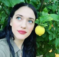 + body measurements & other facts. Kat Dennings Vergleichen Sie Die Korpergrosse Das Korpergewicht Die Korpermasse Mit Anderen Beruhmtheiten Stellameus