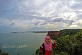 While the light house is easily within reach, bukit batu putih ofder the best view of the sea and the bay of port dic. Story Of My Life Hiking Bukit Batu Putih