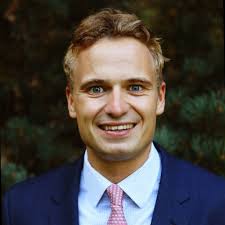 Thrilled to have won Gold in the Citywealth Future Leaders 2024 awards for  the Private Investment/Family Office Individual of the Year! Thanks  Citywealth for a great evening and congratulations to…