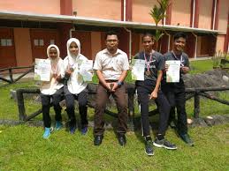 Sekolah ini dikelilingi oleh kawasan kampung yang indah nan permai, berlatar belakangkan banjaran titiwangsa yang berbukit bukau serta berhampiran dengan gunung dato ' (gunung tertinggi di daerah rembau). Anugerah Guru Inspirasi Mcdonald S Malaysia
