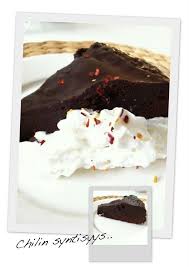 This list is especially perfect for entertaining, if you're hosting a chili night or chili cookoff party. Syntinen Chili Suklaakakku Desserts Chili Food