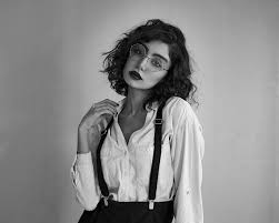 رمزيات افتارات بنات فخمه ابيض واسود aesthetic girl girl pictures girl photos