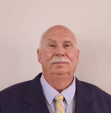 Two incumbents face challenges in county supervisor election