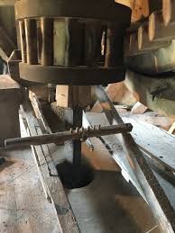 In een video zegt hij dat hij langer dan een kwartier in de nabijheid is geweest van iemand die. Rob Jetten On Twitter Familiereunie Bij De Molen Van Jetten Met Een Trotse Opa En Oma Uden Jetten Familie