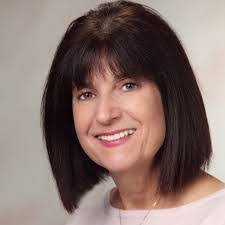 Donna Marone's Instagram, Twitter & Facebook