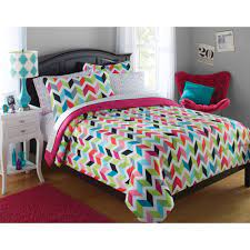 Since we made this first. Your Zone Bright Chevron Print Bed In A Bag Bedding Set 1 Each Walmart Com Walmart Com