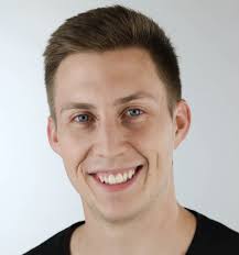 S1E3: Why a Buyer-Centric Sales Process is Your Competitive Advantage