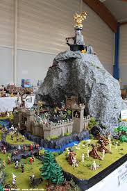 Diorama Playmobil La Citadelle Des Nains Exposition Playmobil De Bertry 2015 Realise Par Gandalf95 Alizobil Play Mobile Jouets Faits Maison Coin Jeux