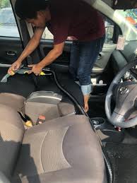 Assalamuallaikum sahabat taufan, jumps kembali bersama taufan masih membahas seputar fogging.di episode sekarang taufan ingin berikan informasi baik bagi. Servis Mencuci Sofa Kusyen Seat Kereta Rumah Dll Services Home Services Cleaning On Carousell