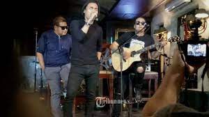 Chord Gitar Dan Lirik Lagu Saat Terakhir St12 Kunci Dari C Mudah Dimainkan Tribunnews Com Mobile