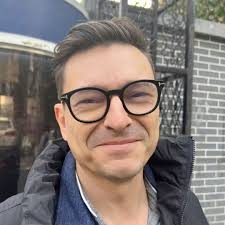 Amazon.com: Rafael Aparicio: books, biography, latest update