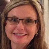 Kim Kalinowski's Instagram, Twitter & Facebook