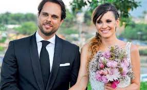 El instagram del humorista ardió el pasado 8 de julio, día en que su exmujer, elena ballesteros, entonó el 'sí, quiero' de nuevo con su amigo de la infancia. Asi Fue La Boda De Elena Ballesteros Y El Fin De Semana De Dani Mateo En Gijon El Comercio