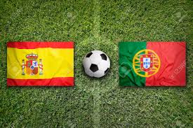 Real espana in actual season average scored 1.16 goals per match. Espana Vs Portugal Banderas En Un Campo De Futbol Verde Fotos Retratos Imagenes Y Fotografia De Archivo Libres De Derecho Image 56930134