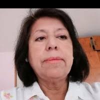 30+ perfiles de «Adela Luna»