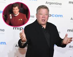 William shatner facts for kids. William Shatner Alias Captain Kirk Schaut Star Trek Nicht Promiflash De