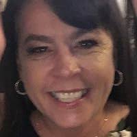 Broken Promises (The Bad Legacy Book 1) by Diana Muñoz Stewart