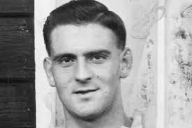 Hundreds gather for virtual funeral of 'larger than life' dad-of-two Mark  Stagg