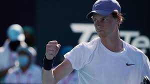 Fan page di jannik sinner, seguiremo passo dopo passo la sua crescita, torneo dopo torneo la sua. Atp Miami Sinner Erreicht Erstes Masters Finale Und Macht S Wie Nadal Und Djokovic Eurosport