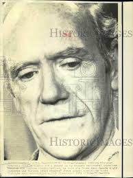 1973 Press Photo Canada's Mitchell sharp answers questions outside Commons