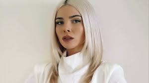 Paris Monroe "Nothing On (But The Radio)" Clips