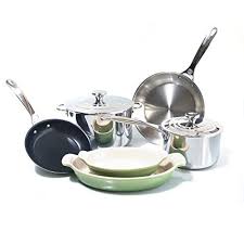 Le Creuset 8 Piece Tri Ply Stainless Steel And Heritage Palm Cookware Set Cookware Set Cookware Cookware Stores