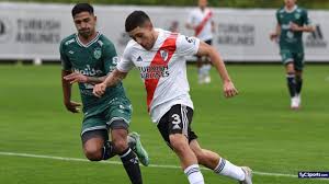 A referee was attacked by some players and a section of fans of fourth division argentine side sarmiento de ayacucho during a semifinal playoff. Sarmiento Junin Archives Archyde