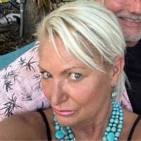 60+ "Loretta Rn" profiles