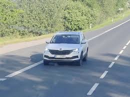 The name karoq is derived from aleutian language, spoken by the native inhabitants of alaskan island. 2022 Skoda Karoq Facelift Confirmed Would It Get Hybrid Update