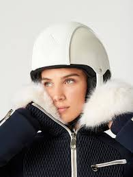 9 Must-Have Luxury Items for Women's Alpine Fashion