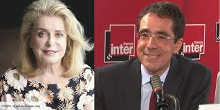 He has a language degree in french from the university of geneva and started his professional. Elle Etait Vraiment Infecte Odieuse Darius Rochebin Raconte Son Souvenir D Interview Avec Catherine Deneuve Video