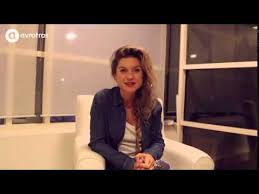 Marlou van rhijn kreeg de award uitgereikt door hoofdredactrice cécile narinx en gaf een prachtige speech waarin ze onder meer vertelde dat het de eerste keer was dat ze werd geëerd als vrouw en niet als een persoon met een beperking. Trailer Seizoen 1 Flikken Rotterdam Youtube
