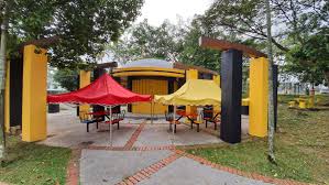 Tickets, tours, hours, address, taman tasik seremban reviews: Adib Noh On Twitter Colourful Cafe At Taman Tasik Cempaka Bbb