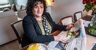 0,3% van de bevolking zorgt voor het eten van de andere 99.7% aldus fractievoorzitter caroline van der plas. Zo Werd Caroline Van Der Plas Uit Deventer Wakker Als Nieuw Kamerlid Ik Was Bekaf Verkiezingen 2021 Destentor Nl