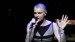 Welcome to sinead o'connor official for the latest and most up to date news on shows, music, releases, shows, appearances and more. Sinead O Connor Privat So Lebt Die Pop Legende Aus Irland Heute News De