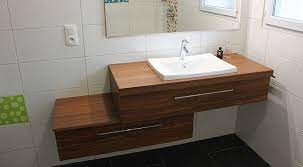 Profitez de ces moments si précieux en famille autour d'une salle à manger digne de ce nom. 12 Exemples De Meubles Decales Modulaires Pour Salle De Bain Atlantic Bain