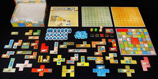Hoy me enorgullezco de contaros que podéis comprar ya una nueva aventura de walküre en formato físico. Como Jugar A Patchwork Instrucciones Jugar A Patchwork