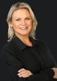 Tammie Katz's Instagram, Twitter & Facebook