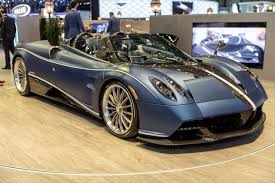 Pagani Huayra The Rarest Expensive Renovated Car And Know Much More About The Cars Pagani Huayra Luxury Cars Pagani