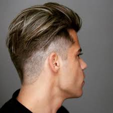 Taglio capelli uomo mossi o taglio . Pin On Nogti