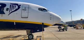 By clicking yes, i agree, you agree to ryanair using cookies to improve your browsing experience, to personalise content, to provide social media features and to analyse our traffic. Flottenplanung Ryanair Will 40 Boeing 737 Max Zum Nachsten Sommer Aerotelegraph