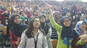 Sukan sea 2017 lalu, kontinjen negara berjaya menjadi juara keseluruhan apabila mernagkul 323 pingat yang terdiri daripada 145 emas, 92 perak dan 86 gangsa. Sukarelawan Sukan Universiti Kebangsaan Malaysia Ukm Facebook