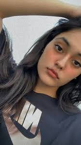 Martha Chavarin's Instagram, Twitter & Facebook