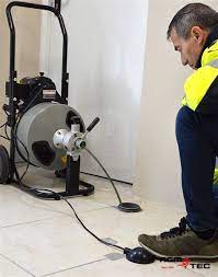 Furet déboucheur 20m karcher gouttière canalisation tuyau. Location Furet Deboucheur 20m Location Deboucheur Lavabo 230 V 20 A 60 Mm Flexible On Enfonce L Outil Dans Les Canalisations Jusqu Au Bouchon Qu Il Decouvrez La Selection De